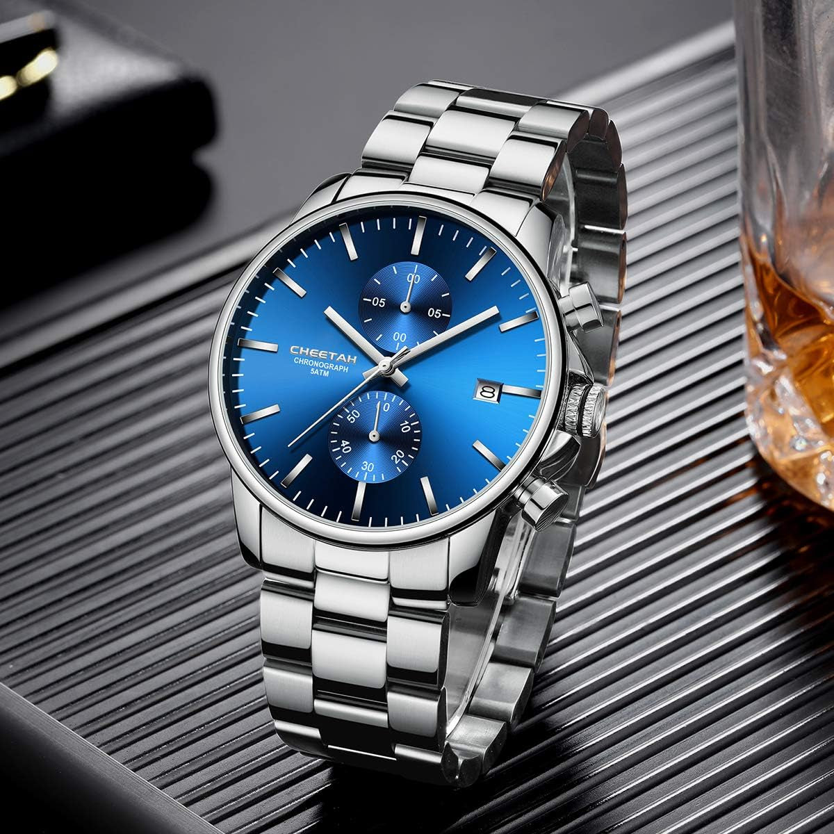 Herrenuhren Mit Lässiger Wasserdichter Chronographen Quarzuhr Aus Edelstahl Und Metall, Auto Date in Farbenfrohen Zeigern
